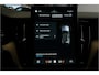 Volvo XC60 2.0 T8 AWD 335kW/456pk Aut8 Plug-in hybrid Plus Dark HARMAN/KARDON + PANORAMADAK + 360 CAMERA + HEAD-UP + BLIS + LANE ASSIST + STOEL-&STUURVERWARMING + ADAPT.CRUISE + PILOT ASSIST + MATRIX LED + KEYLESS ENTRY&GO + PARKSENSOREN V&A + 20" LM-VELGEN!!