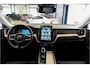 Volvo XC60 2.0 T8 AWD 335kW/456pk Aut8 Plug-in hybrid Plus Dark HARMAN/KARDON + PANORAMADAK + 360 CAMERA + HEAD-UP + BLIS + LANE ASSIST + STOEL-&STUURVERWARMING + ADAPT.CRUISE + PILOT ASSIST + MATRIX LED + KEYLESS ENTRY&GO + PARKSENSOREN V&A + 20" LM-VELGEN!!