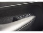Volvo XC40 1.5 T3 Momentum Pro Aut. [ LED Navi Stoelverwarming Apple/Android ]