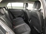Volkswagen Golf 1.5 eHybrid Style Edition 204 pk Automaat (DSG) | Verlengde garantie | Navigatie via App | Panoramadak | Parkeersensoren (Park assist) | Achteruitrijcamera | Stoelverwarming |