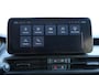 Jeep Avenger Longitude 54 kWh | Accu 98% | Warmtepomp | AppleCarPlay/Android | Parkeersensoren achter | 16'' LM velgen