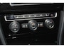 Volkswagen Golf 1.2-110pk TSI Business Edition Connected 5drs. Mooie sportieve VW Golf CUP! Stoelverwarming, LM wielen, parkeersensoren v+a, parkeerassist, cruise control, telefoonvoorb., autm. airco dual etc.