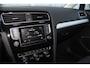 Volkswagen Golf 1.2-110pk TSI Business Edition Connected 5drs. Mooie sportieve VW Golf CUP! Stoelverwarming, LM wielen, parkeersensoren v+a, parkeerassist, cruise control, telefoonvoorb., autm. airco dual etc.