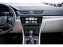 Skoda Superb Combi 1.4 TSI iV Business Edition Plus | Cruise control | Matrix LED koplampen | Trekhaak uitklapbaar