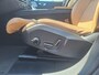Volvo XC60 2.0 T8 Plug-in Hybrid AWD Ultimate Dark | PHEV | Trekhaak | Luchtvering | Bowers Wilkins Audio | 360 Graden Camera | Head-up Display | Panoramadak | Stoelventilatie | Stoelmassage | Nappaleder | Keyless Entry | Elektrische Achterklep