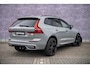 Volvo XC60 2.0 T8 Plug-in Hybrid AWD Ultimate Dark | PHEV | Trekhaak | Luchtvering | Bowers Wilkins Audio | 360 Graden Camera | Head-up Display | Panoramadak | Stoelventilatie | Stoelmassage | Nappaleder | Keyless Entry | Elektrische Achterklep