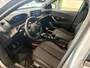 Peugeot 2008 1.2 PureTech 100 Allure | Hoge Instap! | Climate Control | Navigatie | Apple Carplay / Android Auto | Parkeersensoren