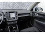 Volvo XC40 1.5 T3 | Navigatie | Achteruitrijcamera | Parkeersensoren | Cruise Control | Airconditioning | Verwarmde voorruit | Volvo On Call