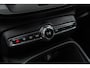 Volvo XC40 1.5 T3 | Navigatie | Achteruitrijcamera | Parkeersensoren | Cruise Control | Airconditioning | Verwarmde voorruit | Volvo On Call
