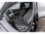Volvo XC40 1.5 T3 | Navigatie | Achteruitrijcamera | Parkeersensoren | Cruise Control | Airconditioning | Verwarmde voorruit | Volvo On Call