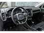 Volvo XC40 1.5 T3 | Navigatie | Achteruitrijcamera | Parkeersensoren | Cruise Control | Airconditioning | Verwarmde voorruit | Volvo On Call