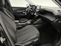 Peugeot 2008 Allure 50 kWh | Snelladen | SOH 91% | Virtual | Camera | Adap.Cruise | Clima | Navi | Keyless