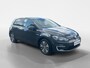 Volkswagen E-Golf E-DITION | Adap cruise | Navigatie | Parkeersensoren | 16 inch | Privacy glass |