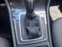 Volkswagen E-Golf E-DITION | Adap cruise | Navigatie | Parkeersensoren | 16 inch | Privacy glass |