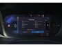 Volvo XC60 T6 Recharge AWD Plus Dark - Panorama/schuifdak - IntelliSafe Assist & Surround - 360º Camera - Harman/Kardon audio - Adaptieve LED koplampen - Verwarmde voorstoelen, stuur & achterbank - Parkeersensoren voor & achter - Elektr. bedienb. voorstoelen met geheugen - Head up display - Draadloze tel. lader - Extra getint glas - 19' LMV