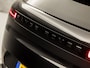 Land Rover Range Rover Sport 3.0 P460e Dynamic S PHEV 460Pk Automaat (PANORAMADAK, FACELIFT, LUCHTVERING, MERIDIAN, STOELVERWARMING ACHTER, APPLE CARPLAY, MEMORY SEATS, ADAPTIVE CRUISE, TREKHAAK, 360 CAMERA, NIEUWSTAAT)