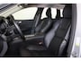 Volvo XC60 T6 Recharge AWD Plus Dark - Panorama/schuifdak - IntelliSafe Assist & Surround - Parkeercamera achter - Verwarmde voorstoelen, stuur & achterbank - Parkeersensoren voor & achter - Elektr. bedienb. voorstoelen met geheugen - Draadloze tel. lader - Standkachel - 19' LMV