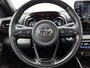 Toyota Yaris 1.5 Hybrid Executive Premium Pack | 1e eigenaar | Dealer onderhouden | JBL | Head-Up Display | Panoramadak | Stuur + stoelverwarming | dodehoek detectie | Parkeersensoren Voor+achter | Trekhaak afneembaar |