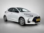 Toyota Yaris 1.5 Hybrid Executive Premium Pack | 1e eigenaar | Dealer onderhouden | JBL | Head-Up Display | Panoramadak | Stuur + stoelverwarming | dodehoek detectie | Parkeersensoren Voor+achter | Onderweg-naar-dealer