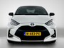 Toyota Yaris 1.5 Hybrid Executive Premium Pack | 1e eigenaar | Dealer onderhouden | JBL | Head-Up Display | Panoramadak | Stuur + stoelverwarming | dodehoek detectie | Parkeersensoren Voor+achter | Trekhaak afneembaar |