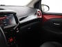 Toyota Aygo 1.0 VVT-i x-clusiv | Lane assist | Climate Control | Lederen bekleding | Apple CarPlay/Android Auto |