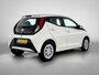 Toyota Aygo 1.0 VVT-i x-play | BTW voertuig | 1e Eigenaar | NIEUW GELEVERD & ONDERHOUDEN | Apple CarPlay/Android auto | Achteruitrijcamera | Airco | Onderweg-naar-dealer