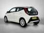 Toyota Aygo 1.0 VVT-i x-play | BTW voertuig | 1e Eigenaar | NIEUW GELEVERD & ONDERHOUDEN | Apple CarPlay/Android auto | Achteruitrijcamera | Airco | Onderweg-naar-dealer