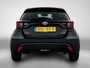 Toyota Yaris Hybrid 115 Dynamic Comfort Pack | Parkeersensoren | Stuurwielverwarming |