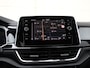 Volkswagen T-Roc 1.5 TSI R-Line 150 pk DSG | Navigatie | Adaptieve Cruise Control | Camera | Ergo-Stoel | Trekhaak | LED |