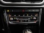Volkswagen T-Roc 1.5 TSI R-Line 150 pk DSG | Navigatie | Adaptieve Cruise Control | Camera | Ergo-Stoel | Trekhaak | LED |
