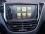 Peugeot 208 1.2 PureTech Allure / Panoramadak / Trekhaak / ECC / Carplay / Navigatie / Historie bekend / Origineel NL / NAP