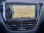Peugeot 208 1.2 PureTech Allure / Panoramadak / Trekhaak / ECC / Carplay / Navigatie / Historie bekend / Origineel NL / NAP