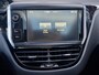 Peugeot 208 1.2 PureTech Allure / Panoramadak / Trekhaak / ECC / Carplay / Navigatie / Historie bekend / Origineel NL / NAP