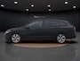 Volkswagen Golf Variant 1.5 eTSI Life Edition | Carplay | ACC | Keyless | 17" | Elek Achterklep |