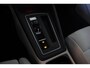 Volkswagen Golf 1.5 eTSI Style Head-Up | Alcantara | DCC | Stoelverw. | IQ Light | Harman/Kardon | Camera | 18" LMV | PDC V+A