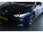 Volkswagen Golf 1.5 eTSI Style Head-Up | Alcantara | DCC | Stoelverw. | IQ Light | Harman/Kardon | Camera | 18" LMV | PDC V+A
