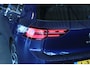 Volkswagen Golf 1.5 eTSI Style Head-Up | Alcantara | DCC | Stoelverw. | IQ Light | Harman/Kardon | Camera | 18" LMV | PDC V+A