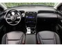 Hyundai Tucson 1.6 T-GDI PHEV 265pk Premium Sky 4WD | Leder | Schuif-Kanteldak | Carplay | Climate | Navigatie | Elek. Klep | Full - Led | 360 Camera | KRELL Audio | Elek. Stoelen | Winterpakket | Stoelventilatie
