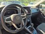 Volkswagen T-Roc 1.5 TSI Style 150PK AUTO | Trekhaak afneembaar | Achteruitrijcamera | Parkeer assistent | Apple carplay android auto | Navigatie | Matrix lampen | Dodehoek detectie | Keyless entry/start | Stoelverwarming | DAB | 17"LMV