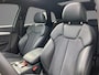 Audi Q5 50 TFSIe 220kW/299PK S Line · Panoramadak · Camera · Luchtvering · Apple/Android Car Play · Drive select · Garantie t/m 28-05-2028 of 80000km.