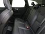 Volvo XC60 2.0 T6 AWD + Dark | Trekhaak | 360 Camera | Schuif-/Kanteldak