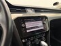Volkswagen Passat Variant 1.5 TSI Highline | Automaat | Adaptive cruise | Stoelverwarming | CarPlay | Camera | Trekhaak