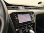 Volkswagen Passat Variant 1.5 TSI Highline | Automaat | Adaptive cruise | Stoelverwarming | CarPlay | Camera | Trekhaak