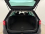 Volkswagen Passat Variant 1.5 TSI Highline | Automaat | Adaptive cruise | Stoelverwarming | CarPlay | Camera | Trekhaak