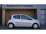 Peugeot 107 1.0 75pk Automaat Active Premium Pack 5Drs Airco LED Radio/CD Elek.pakket *NL auto* 100398km! 1e Eigenaar