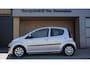 Peugeot 107 1.0 75pk Automaat Active Premium Pack 5Drs Airco LED Radio/CD Elek.pakket *NL auto* 100398km! 1e Eigenaar
