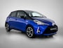 Toyota Yaris 1.5 Hybrid Bi-Tone Plus | BTW voertuig | Navigatie | Cruise control | achteruitrijcamera | Spiegels elektrisch inklapbaar | Keyless Entry/start | Onderweg-naar-dealer