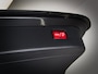 Mercedes-Benz C-klasse Estate 300 e AMG-Line Edition (SFEERVERLICHTING, MEMORY, PANORAMADAK, ACC, TREKHAAK, STOELVERWARMING, NAP)
