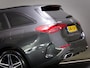 Mercedes-Benz C-klasse Estate 300 e AMG-Line Edition (SFEERVERLICHTING, MEMORY, PANORAMADAK, ACC, TREKHAAK, STOELVERWARMING, NAP)