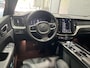 Volvo XC60 T8 Plug-in hybrid Ultra Black Edition | ACC | Luchtvering | Panoramadak | 360° Camera | Trekhaak | Harman/Kardon| Massage
